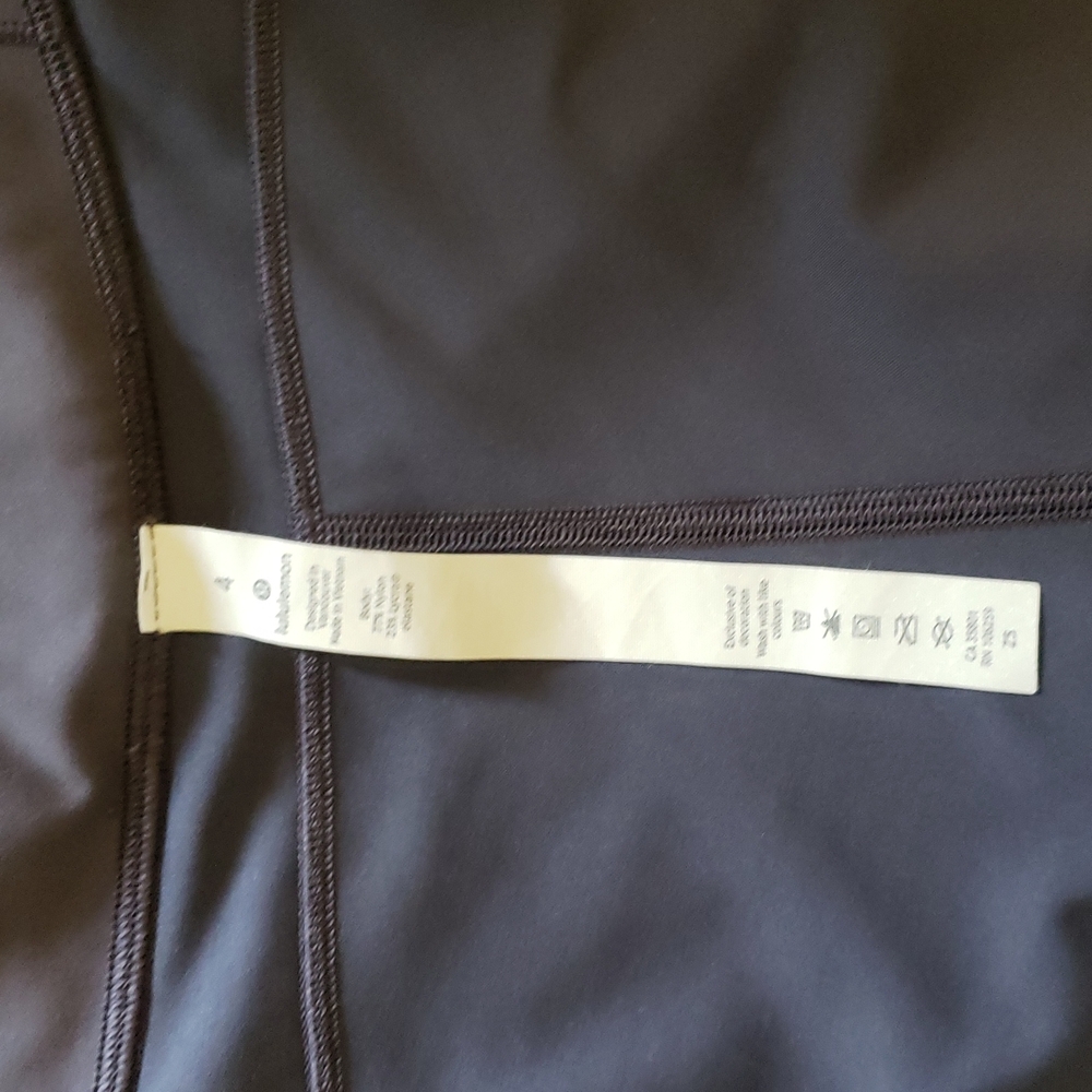 Lululemon athletic - Picture 8 of 8